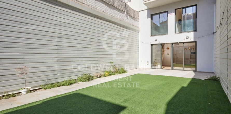 Paritalo Barcelona, Espanja 2 makuuhuonetta, 186 m2 No. 157626