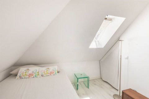 Apartment for sale Madrid, Spain 2 bedrooms, 125 sq.m. No. 134728 - photo 9