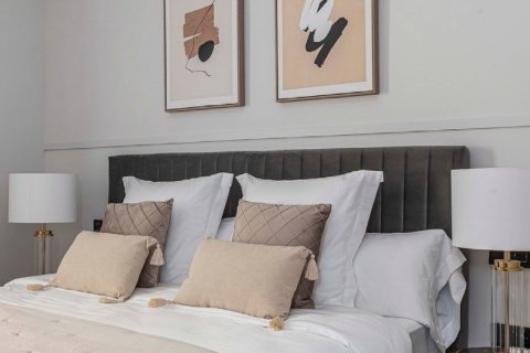 Huoneisto myytävänä Madrid, Espanja, 2 makuuhuonetta, 118 m2 No. 134729 - kuva 13