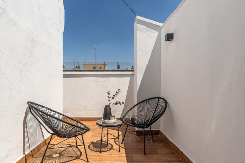 Huoneisto myytävänä Madrid, Espanja, 2 makuuhuonetta, 118 m2 No. 134729 - kuva 7