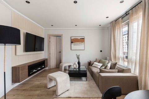 Apartment for sale Madrid, Spain 2 bedrooms, 96 sq.m. No. 134727 - photo 3