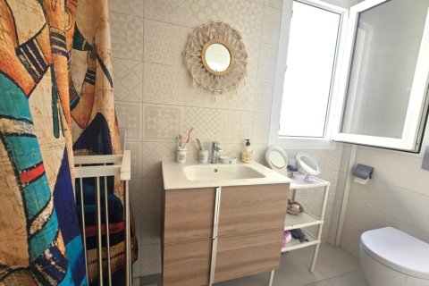Townhouse for sale in Torrevieja, Alicante, Spain 3 bedrooms, 103 sq.m. No. 196819 - photo 30