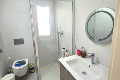 Townhouse for sale in Torrevieja, Alicante, Spain 3 bedrooms, 103 sq.m. No. 196819 - photo 20