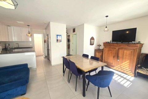 Townhouse for sale in Torrevieja, Alicante, Spain 3 bedrooms, 103 sq.m. No. 196819 - photo 8