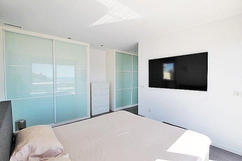 Apartment for sale in Guardamar del Segura, Alicante, Spain 3 bedrooms, 123 sq.m. No. 196821 - photo 20
