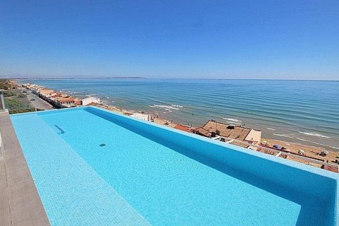 Apartment in Guardamar del Segura, Alicante, Spain 3 bedrooms, 123 sq.m. No. 196821