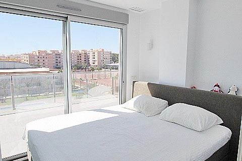 Apartment for sale in Guardamar del Segura, Alicante, Spain 3 bedrooms, 123 sq.m. No. 196821 - photo 27