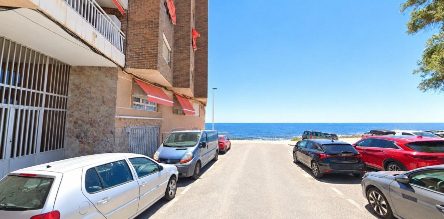 Dzīvoklis Torrevieja, Alicante, Spānijā 3 istabas, 86 m2 Nr. 196823