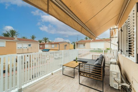 Townhouse for sale in Torrevieja, Alicante, Spain 4 bedrooms, 80 sq.m. No. 196820 - photo 24