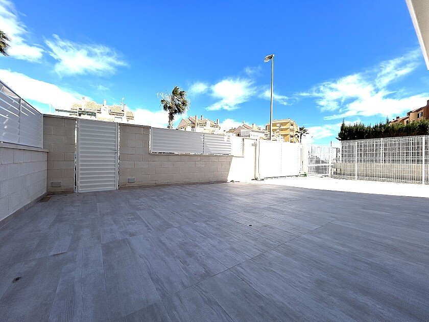 Lägenhet i Torrevieja, Alicante, Spanien 3 sovrum, 117 kvm. Nr. 103357