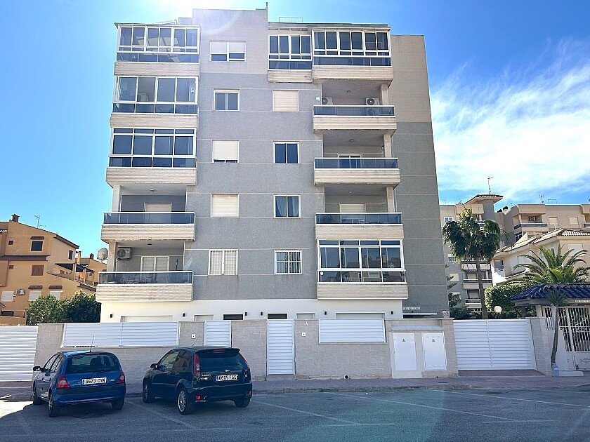 Lägenhet i Torrevieja, Alicante, Spanien 3 sovrum, 117 kvm. Nr. 103357