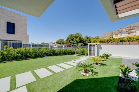 Villa zur Miete Finestrat, Alicante, Spanien 3 Schlafzimmer, 180 m2 Nr. 109005 - Foto 4