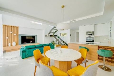Villa zur Miete Finestrat, Alicante, Spanien 3 Schlafzimmer, 180 m2 Nr. 109005 - Foto 8