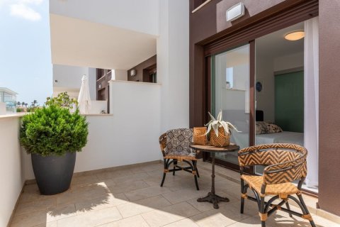 Bungalow for sale Torre de la Horadada, Alicante, Spain 3 bedrooms, 78 sq.m. No. 108988 - photo 19