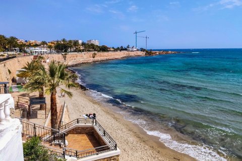 Apartament w Torrevieja, Alicante, Hiszpania 2 sypialnie, 76 mkw. nr 145654 – zdjęcie 16