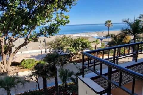 House à vendre à Estepona, Malaga, Espagne, 1 chambre, 40 m2 No. 193507 - photo 10
