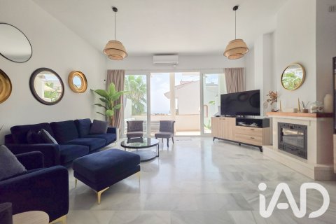 Kamienica w Rincon de la Victoria, Malaga, Hiszpania 4 sypialnie, 240 mkw. nr 193503 – zdjęcie 4