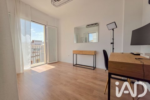 Kamienica w Rincon de la Victoria, Malaga, Hiszpania 4 sypialnie, 240 mkw. nr 193503 – zdjęcie 21