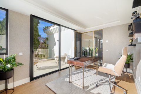 Villa zum Verkauf Marbella, Malaga, Spanien 6 Schlafzimmer, 789 m2 Nr. 136008 - Foto 14