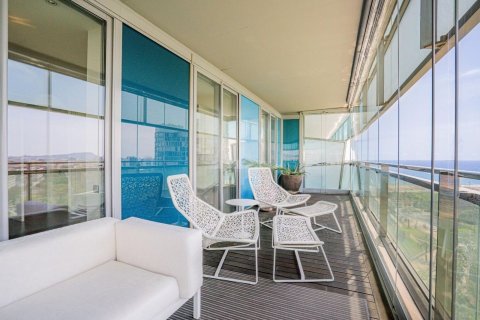 Apartamento en venta en Barcelona, España 3 dormitorios, 100 m2 No. 177353 - foto 3