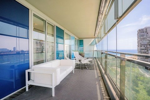 Apartamento en venta en Barcelona, España 3 dormitorios, 100 m2 No. 177353 - foto 6