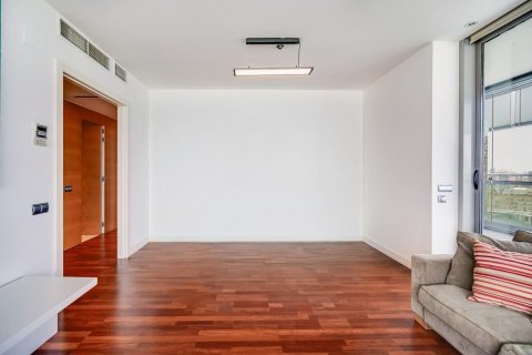 Apartamento en venta en Barcelona, España 3 dormitorios, 100 m2 No. 177353 - foto 21