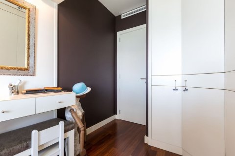 Apartamento en venta en Barcelona, España 3 dormitorios, 145 m2 No. 177351 - foto 29