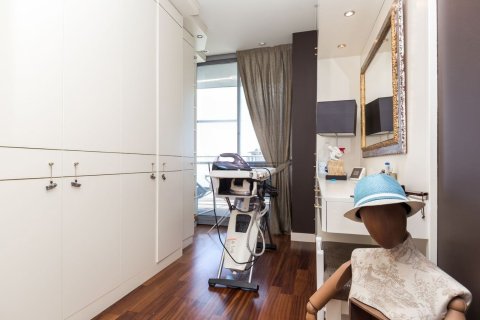Apartamento en venta en Barcelona, España 3 dormitorios, 145 m2 No. 177351 - foto 28