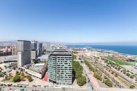 Wohnung zum Verkauf in Barcelona, Spanien 3 Schlafzimmer, 145 m2 Nr. 177351 - Foto 2