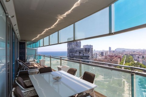 Apartamento en venta en Barcelona, España 3 dormitorios, 145 m2 No. 177351 - foto 7
