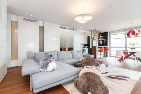 Apartment for sale in Barcelona, Spain 1 bedroom, 133 sq.m. No. 177352 - photo 12