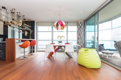 Apartment for sale in Barcelona, Spain 1 bedroom, 133 sq.m. No. 177352 - photo 15