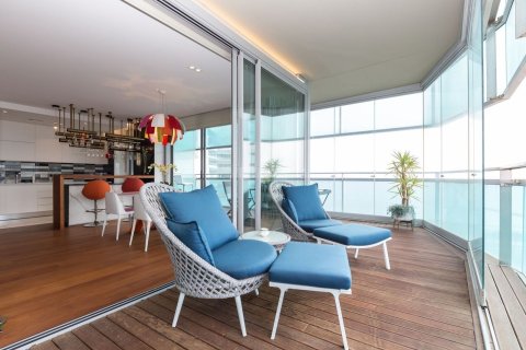 Apartment for sale in Barcelona, Spain 1 bedroom, 133 sq.m. No. 177352 - photo 5