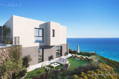 Villa à vendre à Velez-Malaga, Malaga, Espagne, 3 chambres, 122 m2 No. 150035 - photo 2