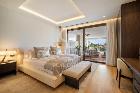 Paritalo myytävänä Marbella, Malaga, Espanja, 5 makuuhuonetta, 367 m2 No. 157908 - kuva 16