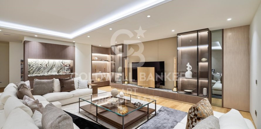 Paritalo Marbella, Malaga, Espanja 5 makuuhuonetta, 367 m2 No. 157908