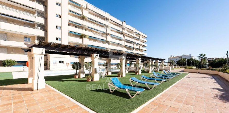Apartment à Marbella, Malaga, Espagne 2 chambres, 106 m2 No. 157907