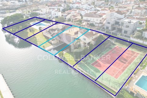 Działka w Empuriabrava, Girona, Hiszpania 500 mkw. nr 159361
