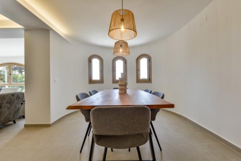 Huvila myytävänä Altea, Alicante, Espanja, 5 makuuhuonetta, 273 m2 No. 148939 - kuva 19