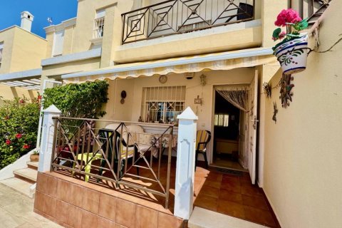 Вилла в Сьюдад Кесада, Аликанте, Испания 3 спальни, 111м2 №148942