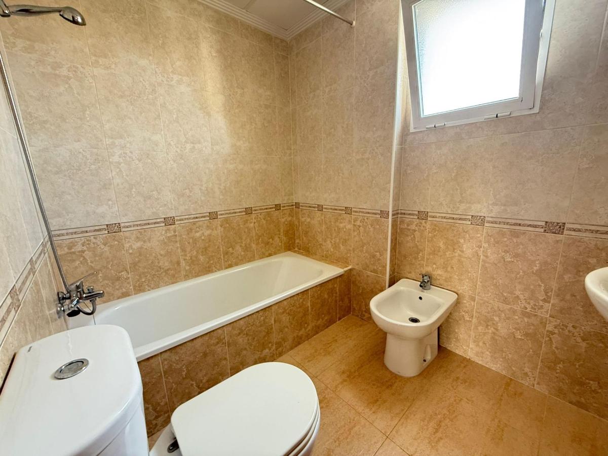 Apartment in Guardamar del Segura, Alicante, Spain 3 bedrooms, 71 sq.m. No. 148937