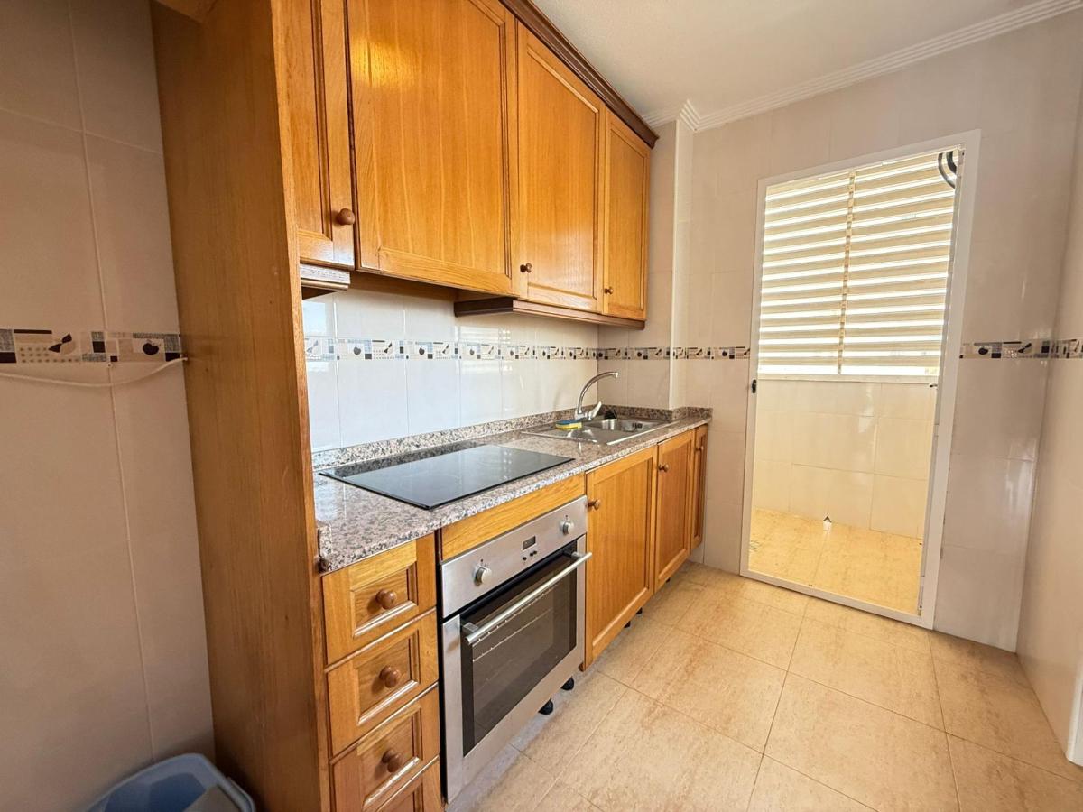 Apartment in Guardamar del Segura, Alicante, Spain 3 bedrooms, 71 sq.m. No. 148937