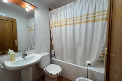 Apartment for sale in Torrevieja, Alicante, Spain 2 bedrooms, 67 sq.m. No. 184316 - photo 11