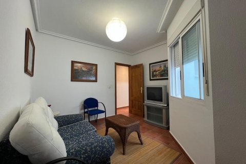 Apartment for sale in Torrevieja, Alicante, Spain 2 bedrooms, 67 sq.m. No. 184316 - photo 2