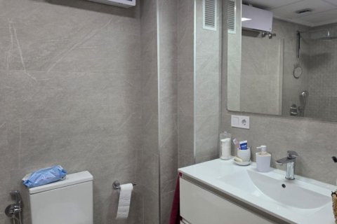 Apartment for sale in Almoradi, Alicante, Spain 3 bedrooms, 129 sq.m. No. 184265 - photo 16