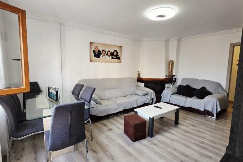 Apartment for sale in Almoradi, Alicante, Spain 3 bedrooms, 129 sq.m. No. 184265 - photo 4