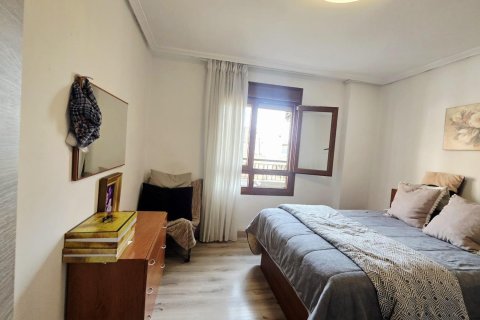 Apartment for sale in Almoradi, Alicante, Spain 3 bedrooms, 129 sq.m. No. 184265 - photo 8