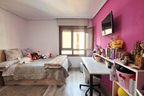 Apartment for sale in Almoradi, Alicante, Spain 3 bedrooms, 129 sq.m. No. 184265 - photo 12