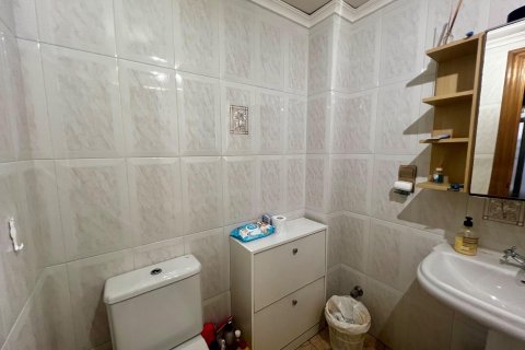 Продажа квартиры в Сьюдад Кесада, Аликанте, Испания 4 спальни, 143м2 №184263 - фото 13