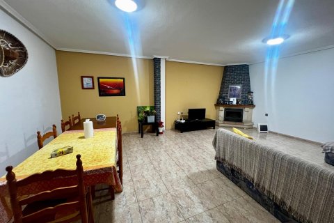 Продажа квартиры в Сьюдад Кесада, Аликанте, Испания 4 спальни, 143м2 №184263 - фото 2
